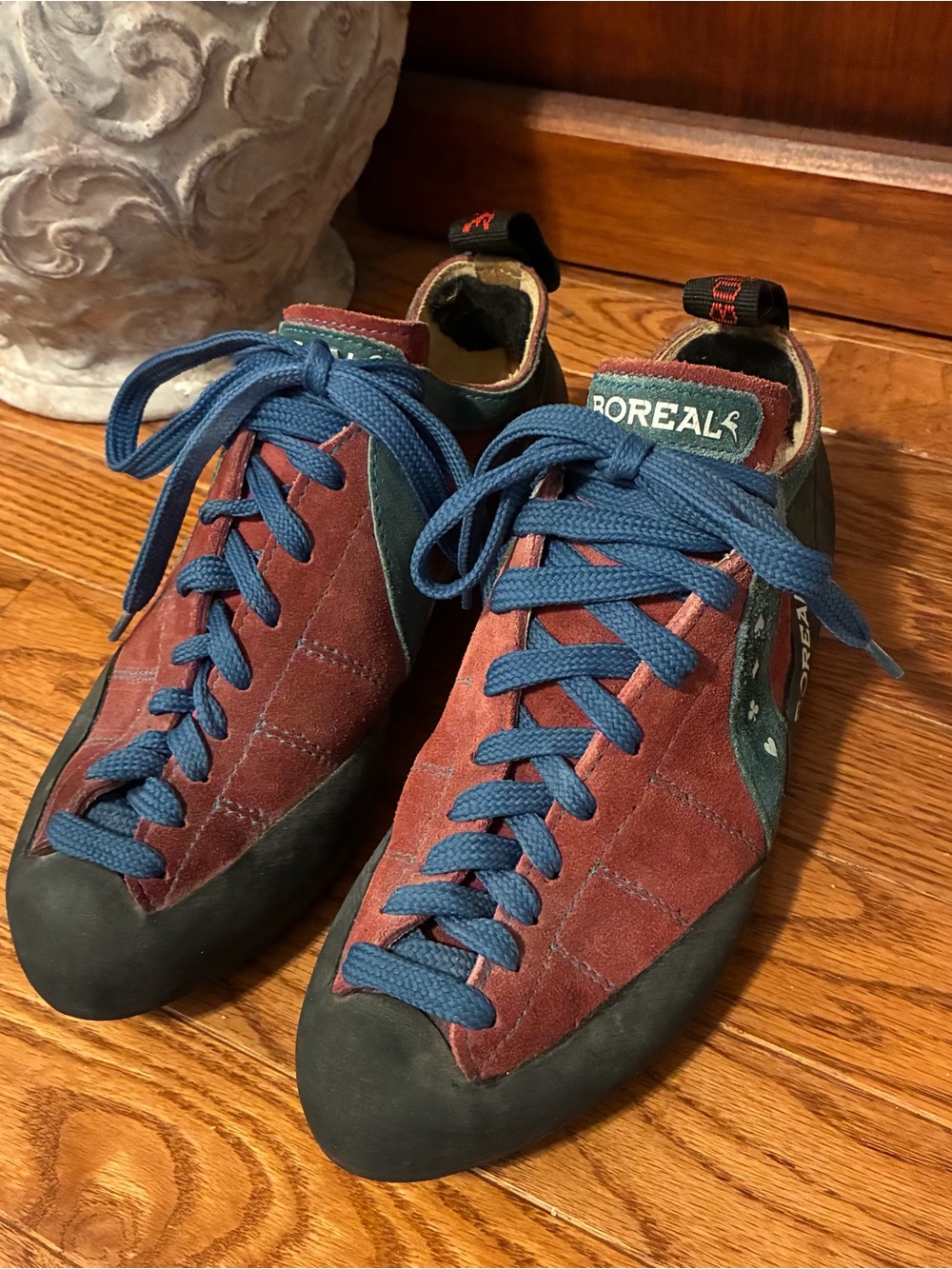 Boreal Women's Fusion S-2 Red Suede Lace Up Rock Climbing Shoes Size 8